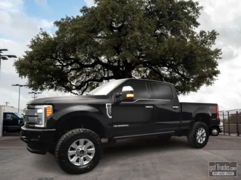Black 2018 Ford Super Duty F-250 SRW Platinum for sale in San Antonio, TX