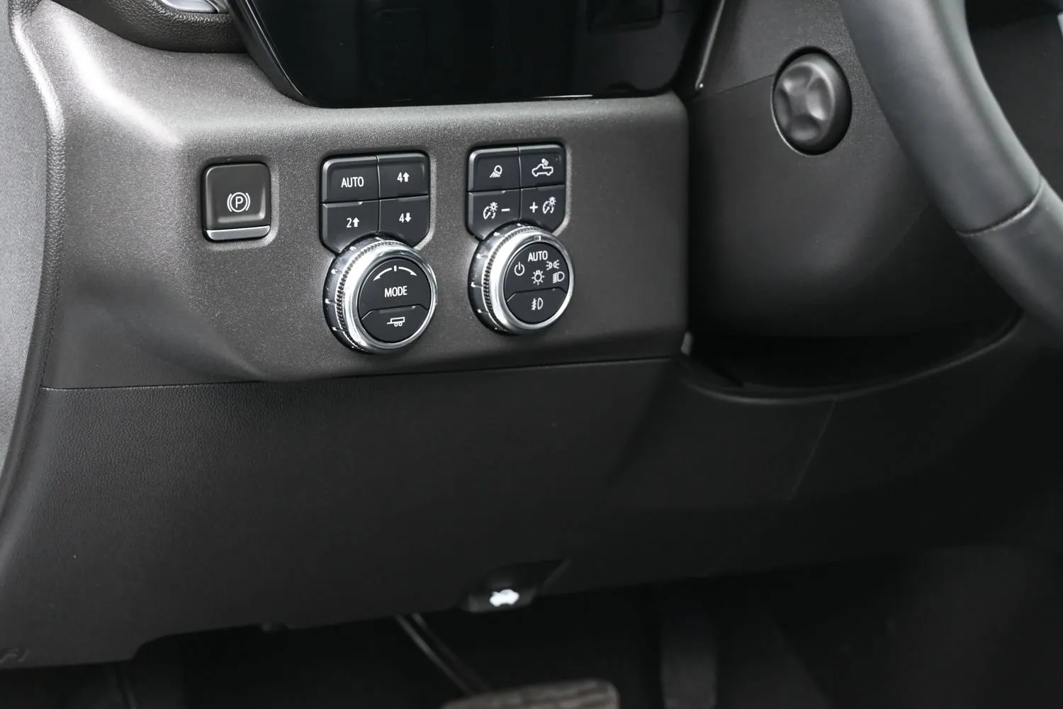 2023 GMC Sierra 1500 SLT - Photo 23