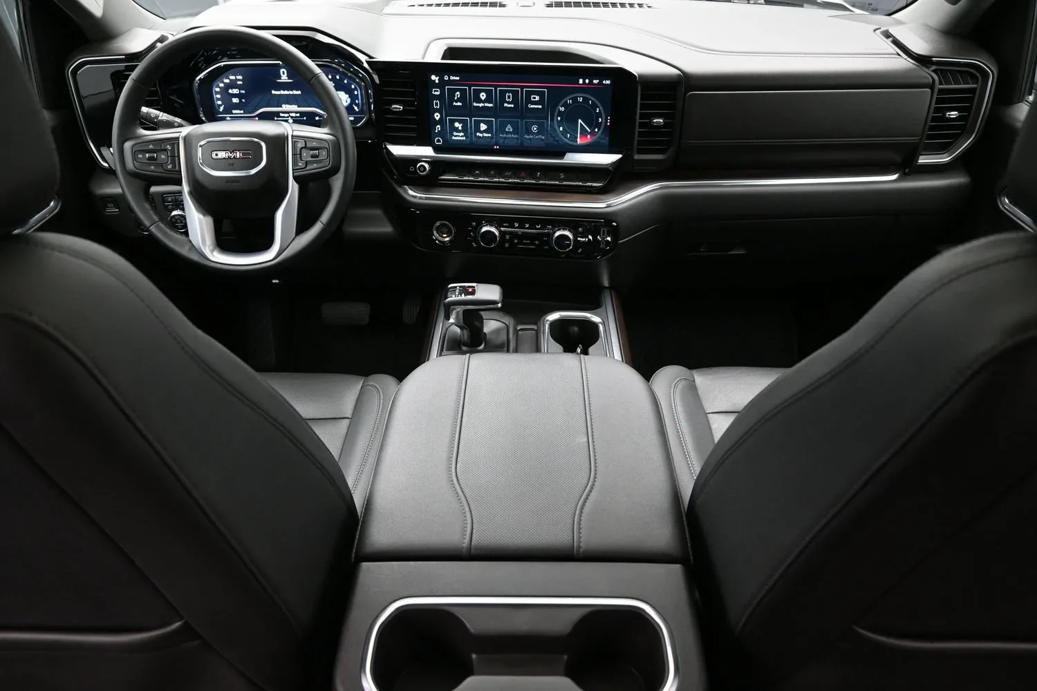 2023 GMC Sierra 1500 SLT - Photo 14