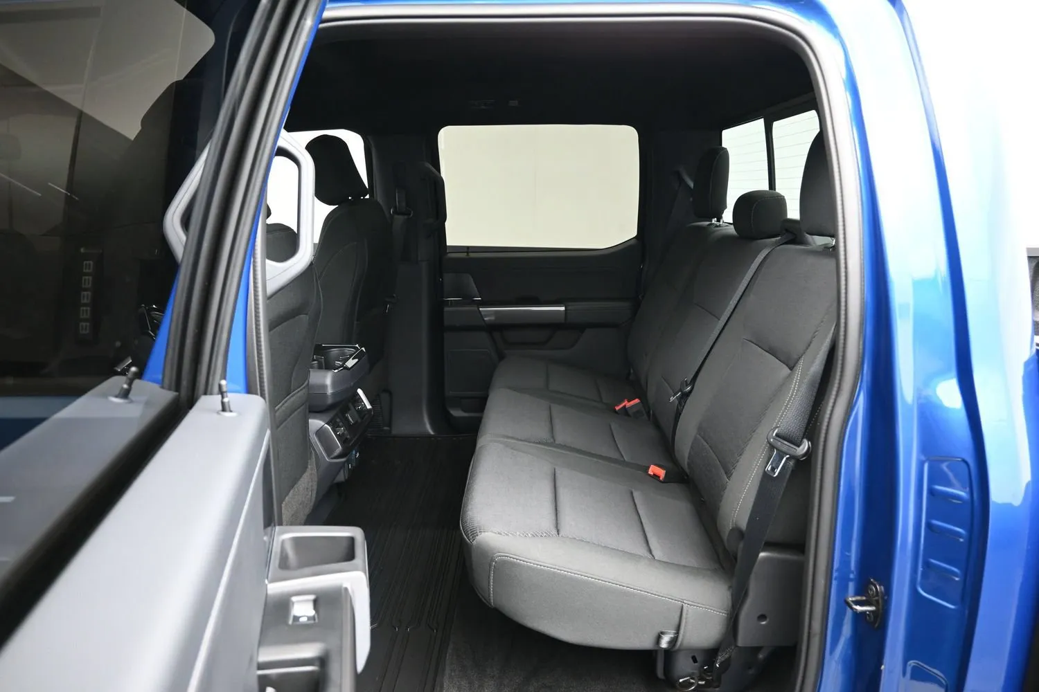 2023 Ford F-150 XLT - Photo 11