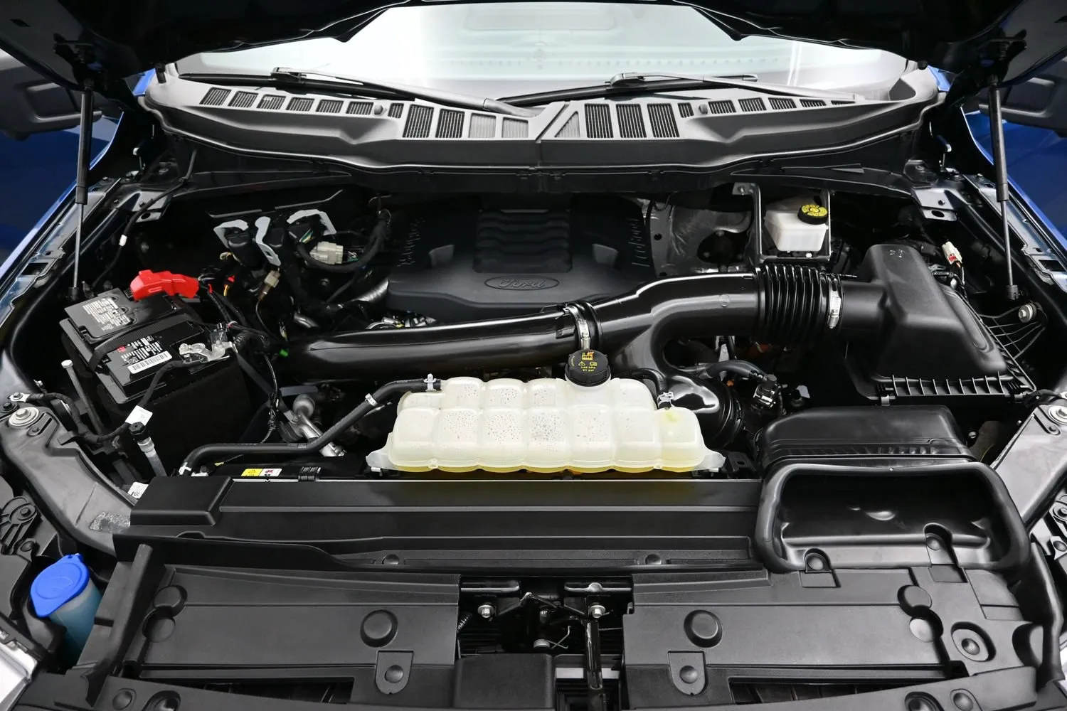 2023 Ford F-150 XLT - Photo 8