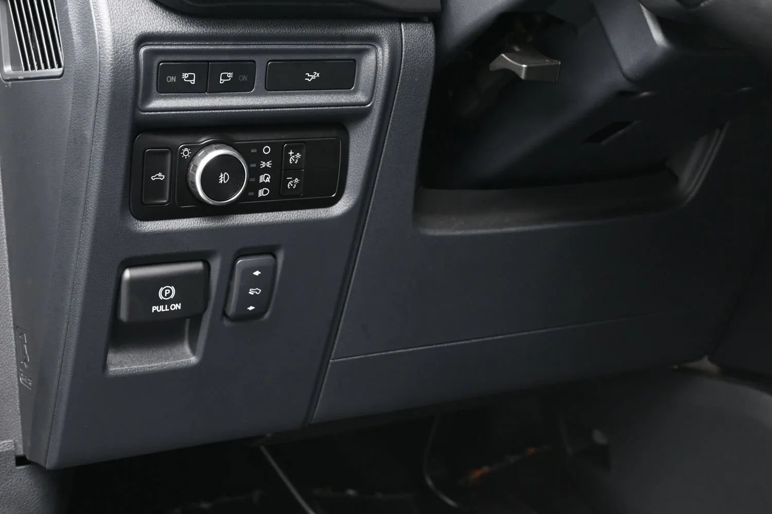 2023 Ford F-150 XLT - Photo 23