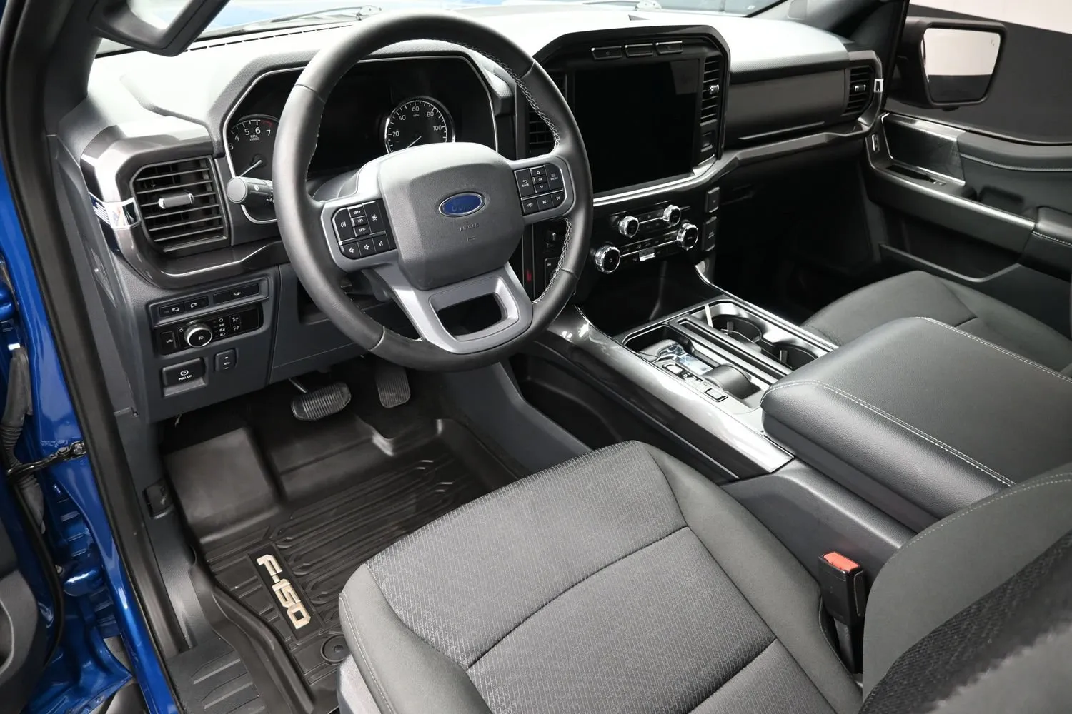 2023 Ford F-150 XLT - Photo 22