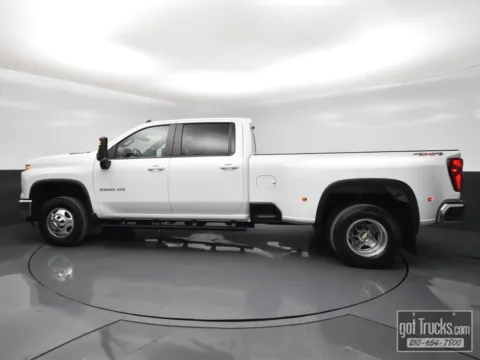 Another view of 2024 Chevrolet Silverado 3500HD LT for sale in San Antonio, TX at got Trucks?
