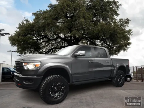 Black 2022 Ram 1500 Big Horn for sale in San Antonio, TX