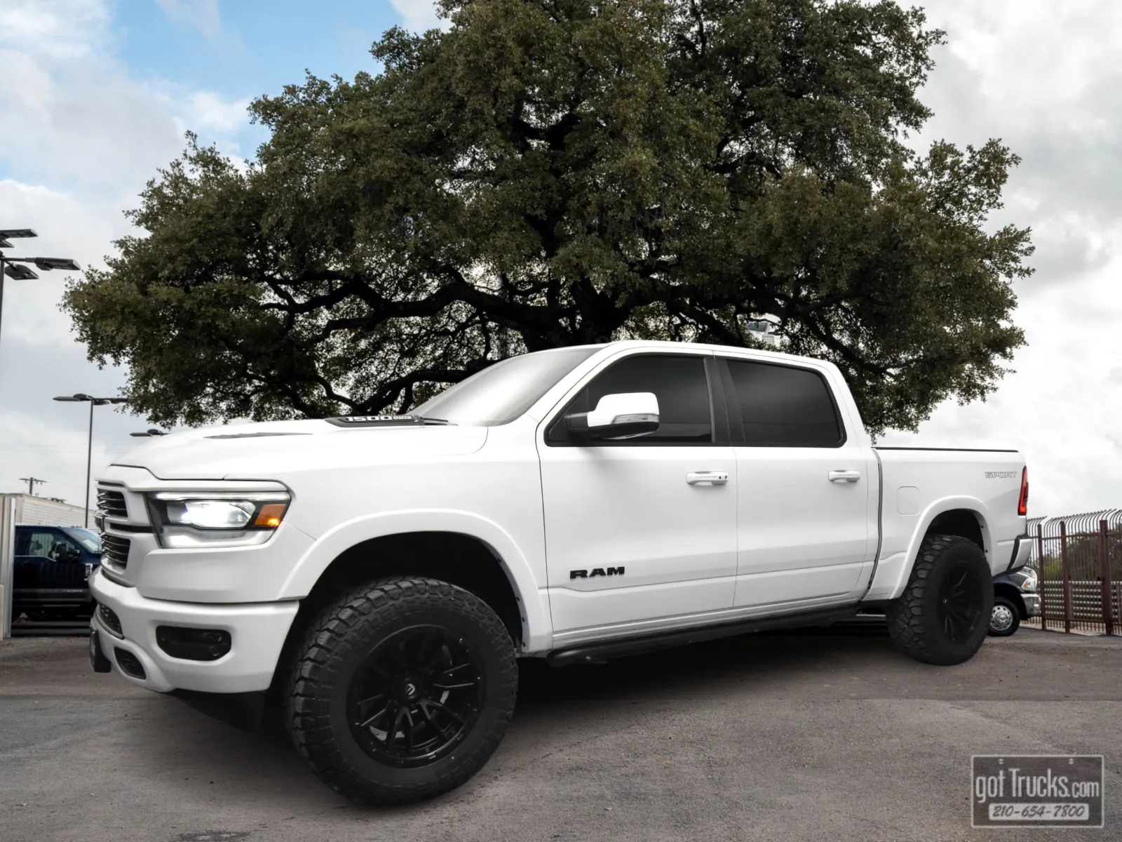 White 2020 Ram 1500 Laramie for sale in San Antonio, TX