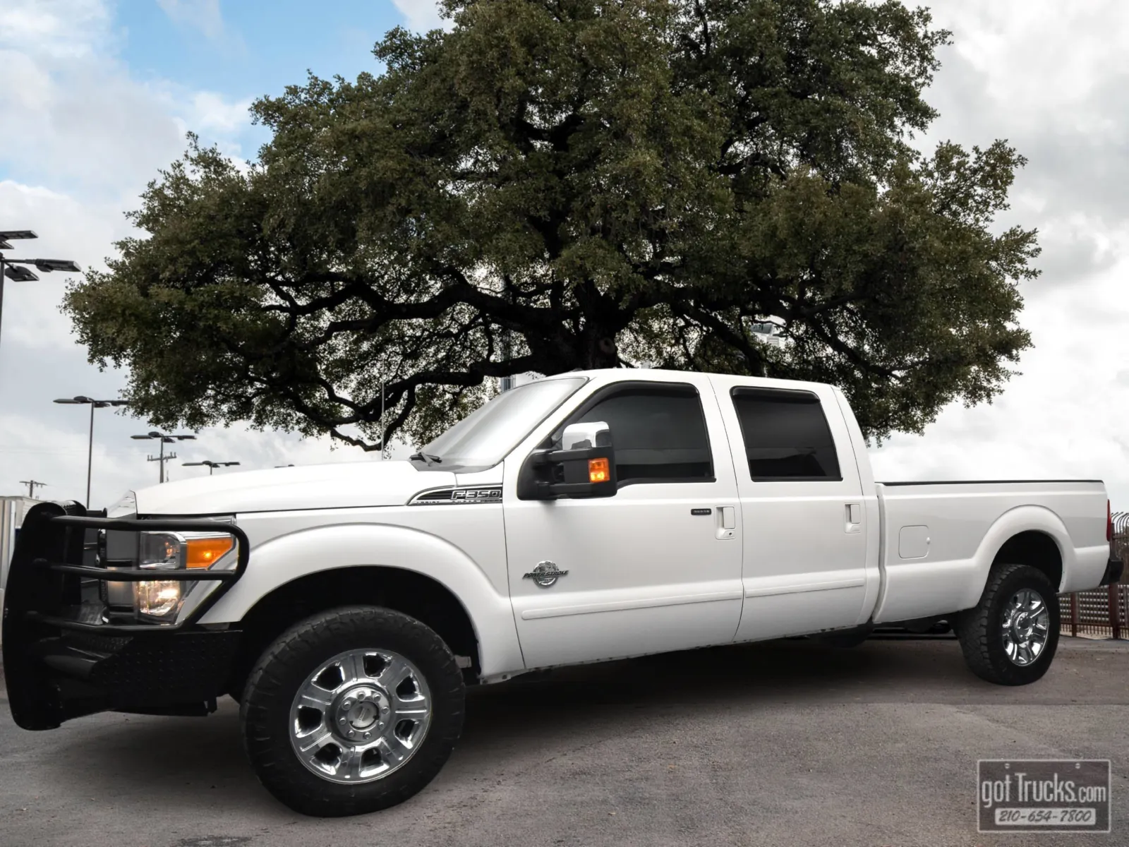 White 2014 Ford Super Duty F-350 SRW Lariat for sale in San Antonio, TX