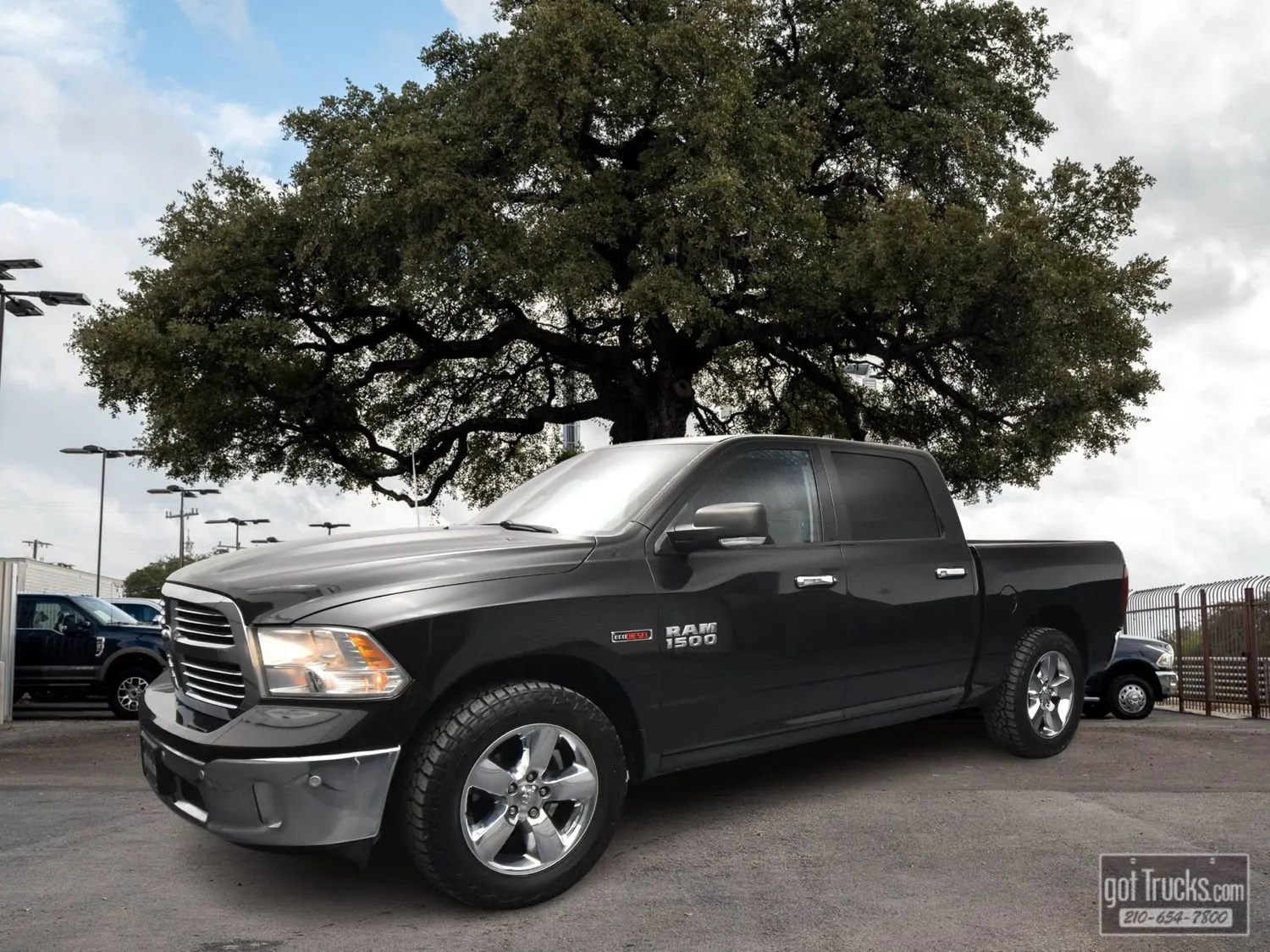 Black 2016 Ram 1500 Lone Star for sale in San Antonio, TX