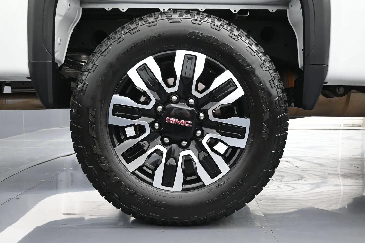 2024 GMC Sierra 2500HD Pro - Photo 15