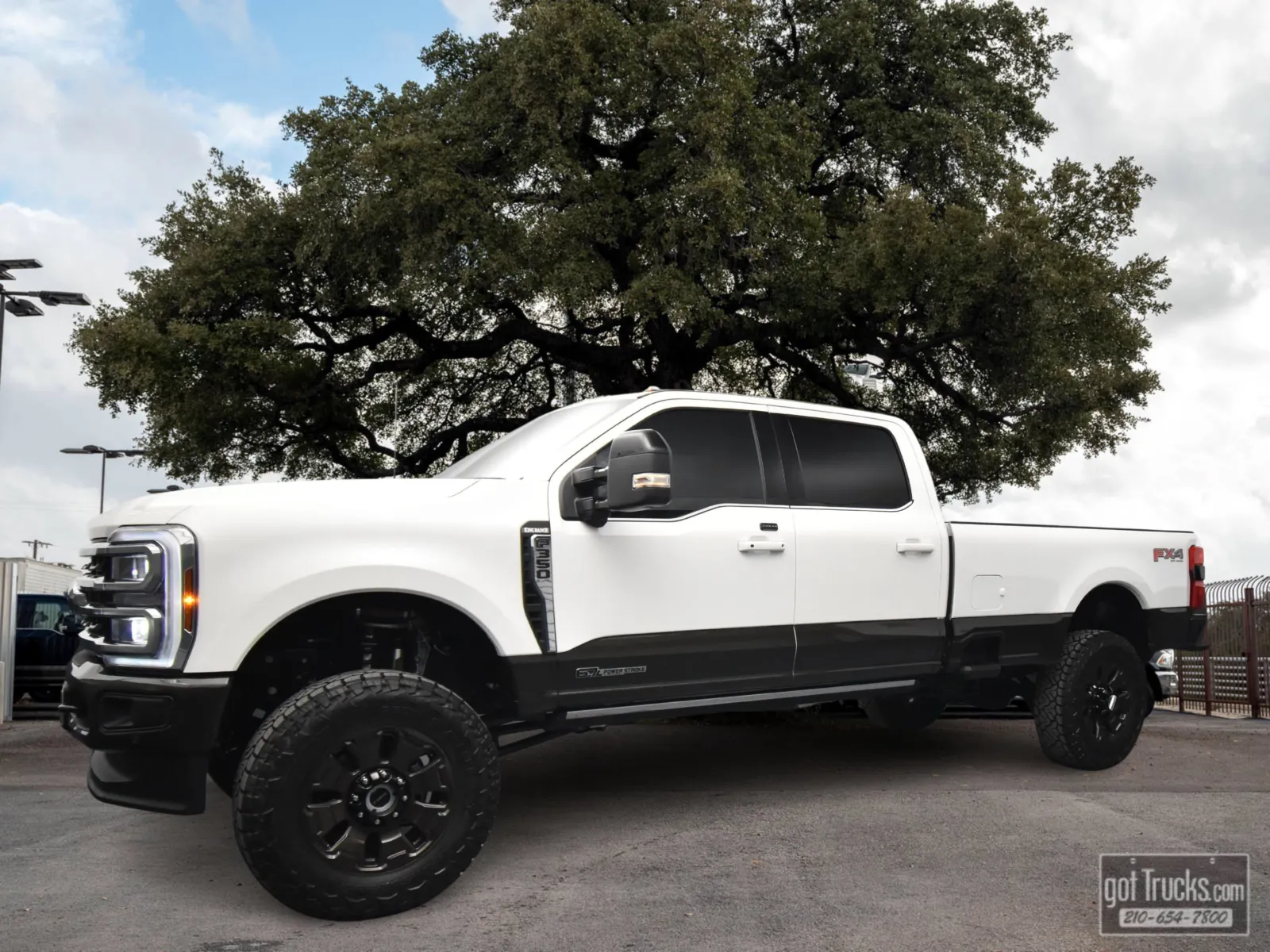 White 2025 Ford Super Duty F-350 SRW King Ranch for sale in San Antonio, TX