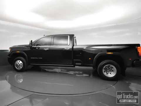 Another view of 2024 GMC Sierra 3500HD Denali Ultimate for sale in San Antonio, TX at got Trucks?