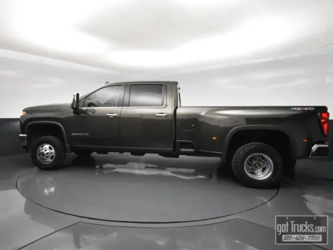 Another view of 2022 Chevrolet Silverado 3500HD LTZ for sale in San Antonio, TX at got Trucks?