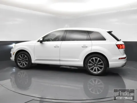 Another view of 2017 Audi Q7 Premium Plus for sale in San Antonio, TX at got Trucks?