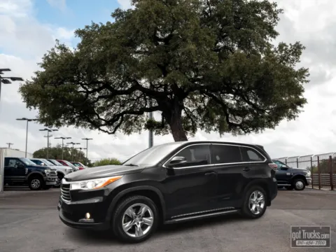 Black 2015 Toyota Highlander Limited Platinum for sale in San Antonio, TX