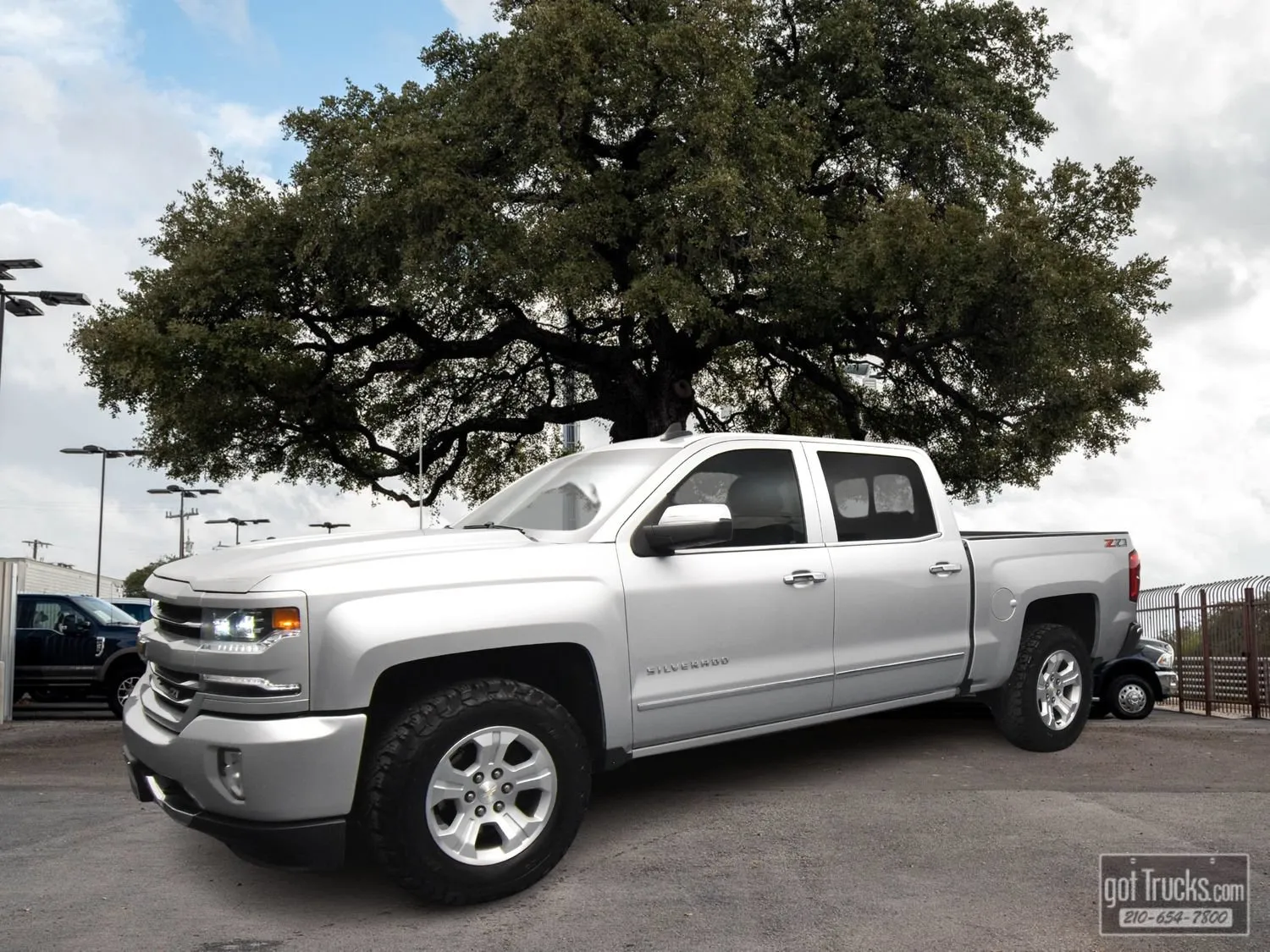 Silver 2018 Chevrolet Silverado 1500 LTZ for sale in San Antonio, TX