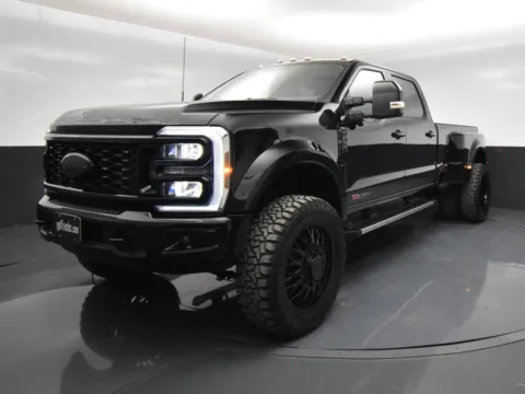 Photos of 2026 Ford Super Duty F-450 DRW Lariat for sale in San Antonio, TX at got Trucks?