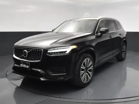 Photos of 2021 Volvo XC90 Momentum for sale in San Antonio, TX at got Trucks?