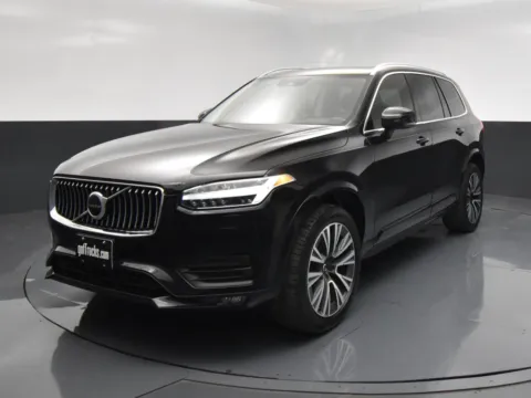 Photos of 2021 Volvo XC90 Momentum for sale in San Antonio, TX at got Trucks?