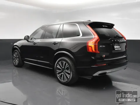 More photos of 2021 Volvo XC90 Momentum at got Trucks?, TX