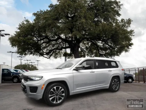 Silver 2022 Jeep Grand Cherokee L Overland for sale in San Antonio, TX