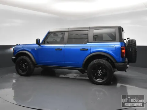 Another view of 2023 Ford Bronco Black Diamond for sale in San Antonio, TX at got Trucks?