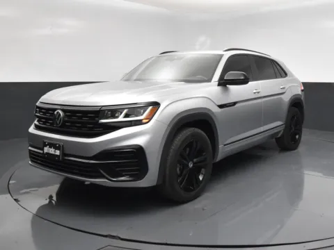 Photos of 2023 Volkswagen Atlas Cross Sport 3.6L V6 SEL R-Line Black for sale in San Antonio, TX at got Trucks?