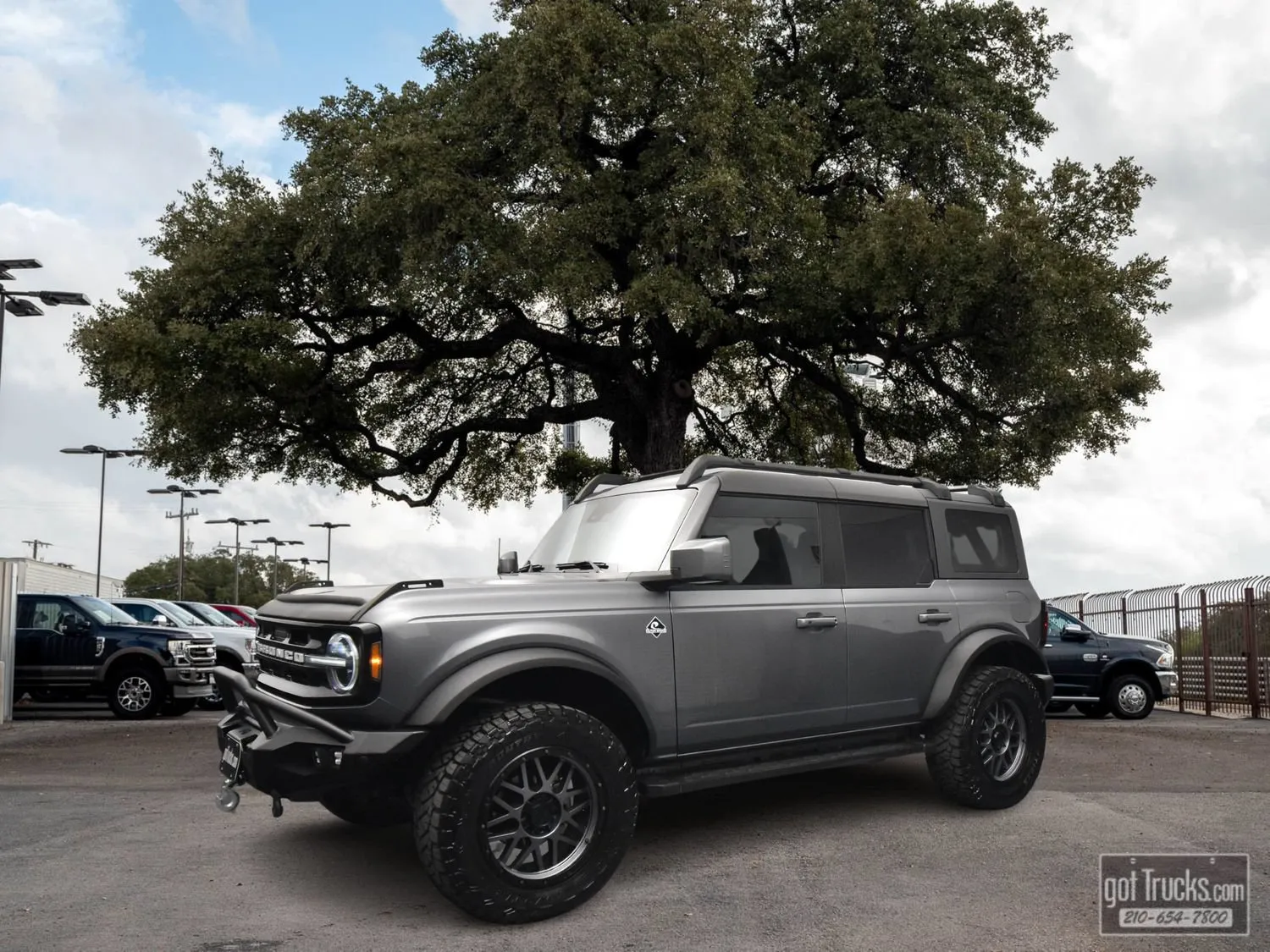 Gray 2023 Ford Bronco Outer Banks for sale in San Antonio, TX