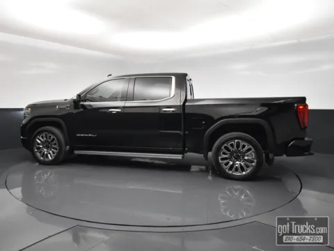 Another view of 2024 GMC Sierra 1500 Denali Ultimate for sale in San Antonio, TX at got Trucks?