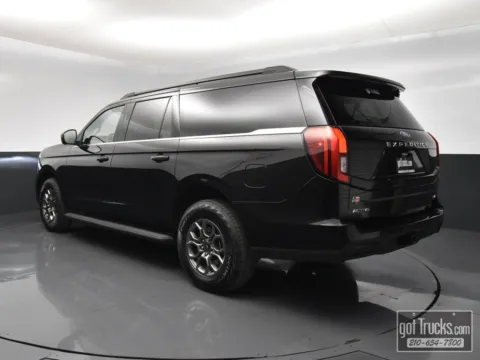 More photos of 2025 Ford Expedition Max Active at got Trucks?, TX