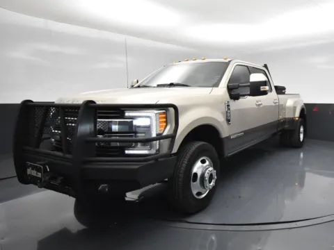 Photos of 2017 Ford Super Duty F-350 DRW King Ranch for sale in San Antonio, TX at got Trucks?