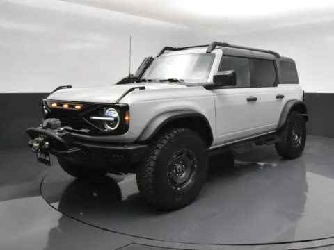 Photos of 2024 Ford Bronco Everglades for sale in San Antonio, TX at got Trucks?