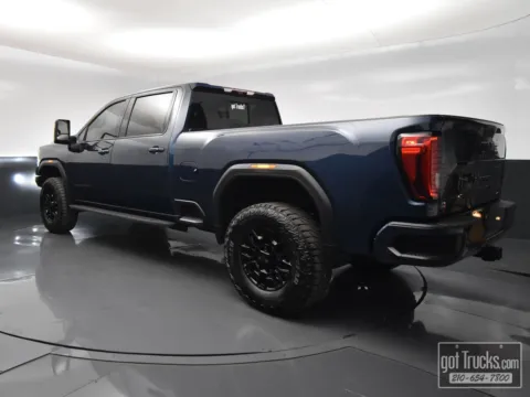 More photos of 2022 GMC Sierra 2500HD AT4 at got Trucks?, TX