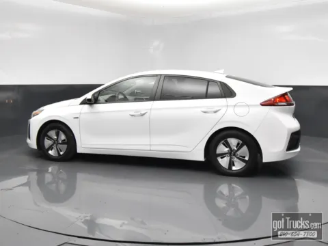 Another view of 2018 Hyundai Ioniq Hybrid Blue for sale in San Antonio, TX at got Trucks?