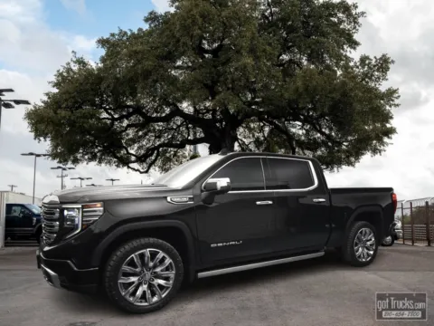 Black 2023 GMC Sierra 1500 Denali for sale in San Antonio, TX
