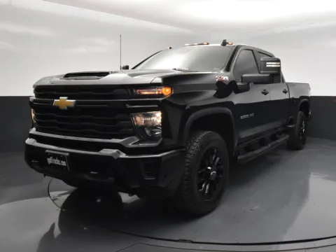 Photos of 2025 Chevrolet Silverado 2500 HD Custom for sale in San Antonio, TX at got Trucks?