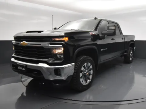 Photos of 2024 Chevrolet Silverado 2500 HD LT for sale in San Antonio, TX at got Trucks?