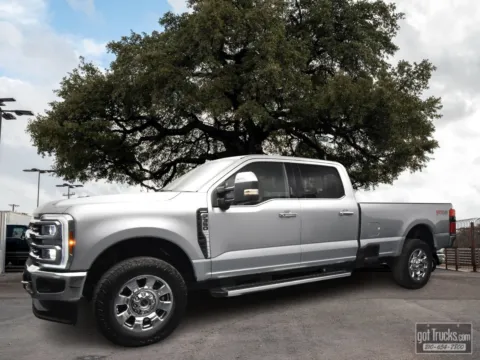 Silver 2024 Ford Super Duty F-350 SRW LARIAT for sale in San Antonio, TX