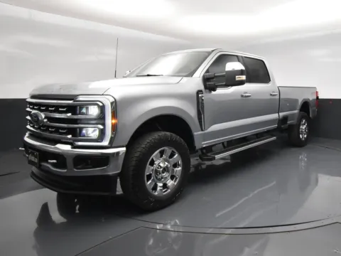 Photos of 2024 Ford Super Duty F-350 SRW LARIAT for sale in San Antonio, TX at got Trucks?