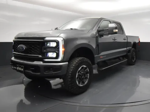 Photos of 2023 Ford Super Duty F-250 SRW LARIAT for sale in San Antonio, TX at got Trucks?