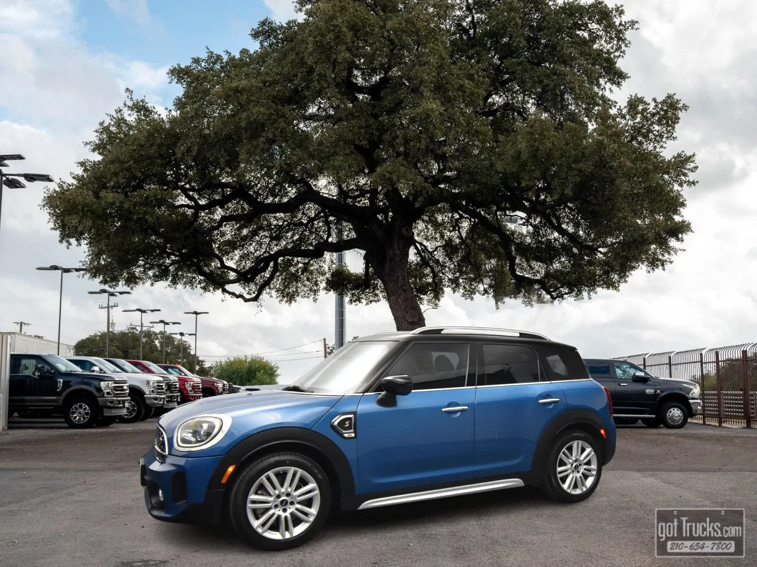 Blue 2024 MINI Countryman Cooper S for sale in San Antonio, TX