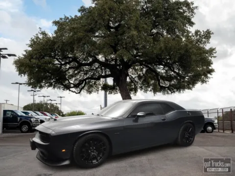 Blue 2019 Dodge Challenger R/T for sale in San Antonio, TX
