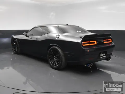 More photos of 2019 Dodge Challenger R/T at got Trucks?, TX