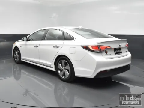 More photos of 2016 Hyundai Sonata Hybrid Limited at got Trucks?, TX