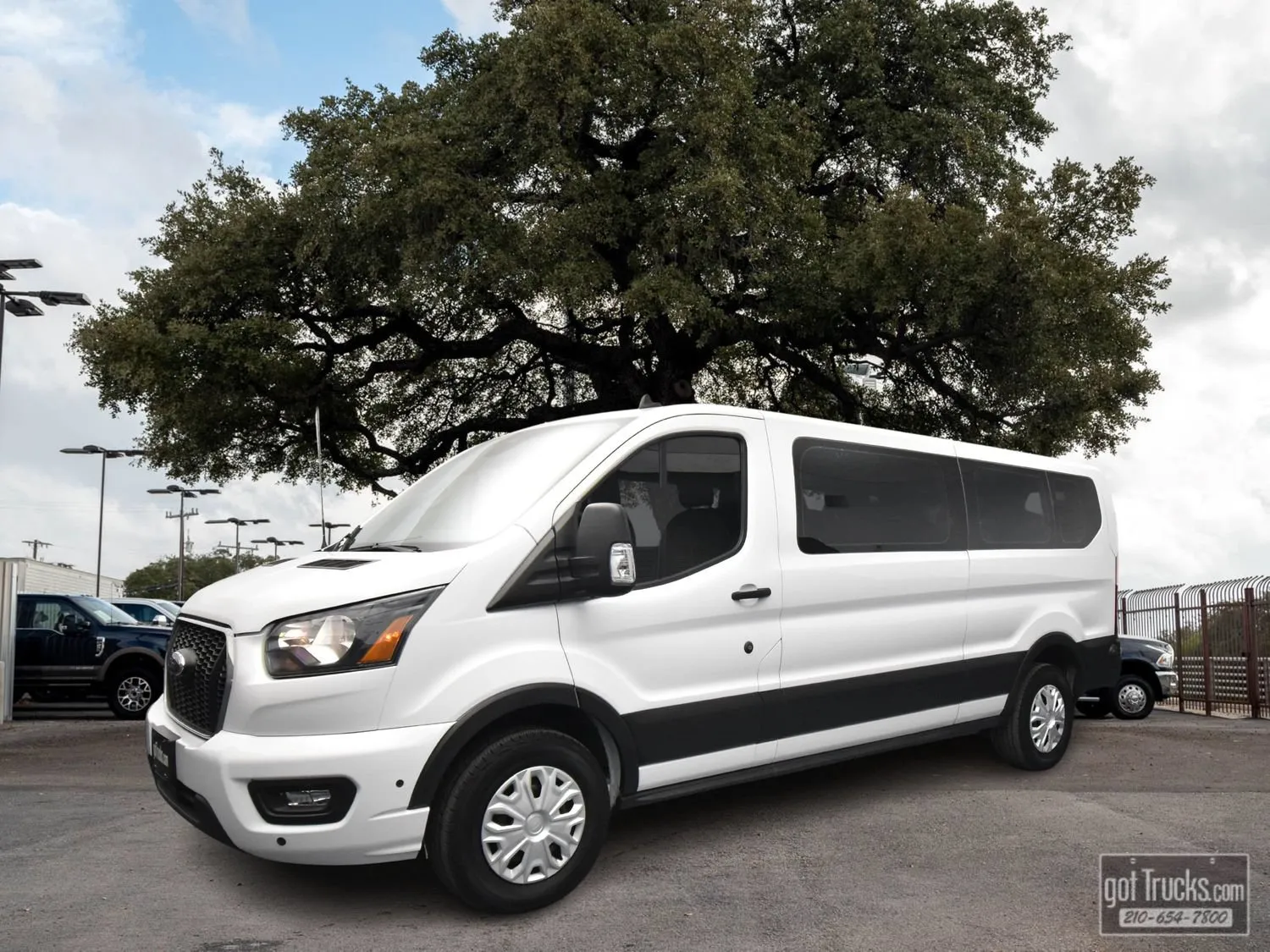 White 2024 Ford Transit Passenger Wagon XLT for sale in San Antonio, TX
