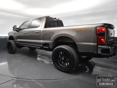 More photos of 2023 Ford Super Duty F-250 SRW LARIAT at got Trucks?, TX