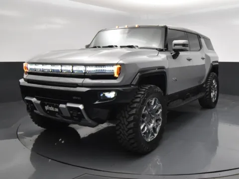 Photos of 2025 GMC HUMMER EV SUV 3X for sale in San Antonio, TX at got Trucks?