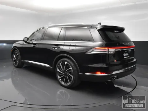 More photos of 2024 Lincoln Aviator Reserve at got Trucks?, TX