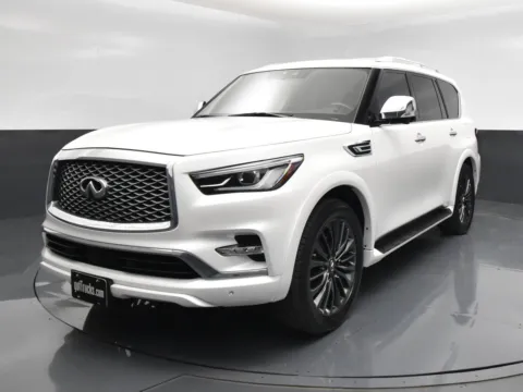 Photos of 2022 INFINITI QX80 SENSORY for sale in San Antonio, TX at got Trucks?