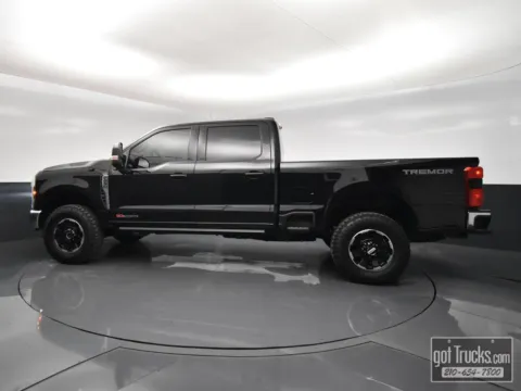 Another view of 2025 Ford Super Duty F-250 SRW LARIAT for sale in San Antonio, TX at got Trucks?