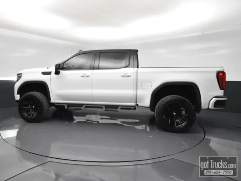 Another view of 2023 GMC Sierra 1500 SLT for sale in San Antonio, TX at got Trucks?